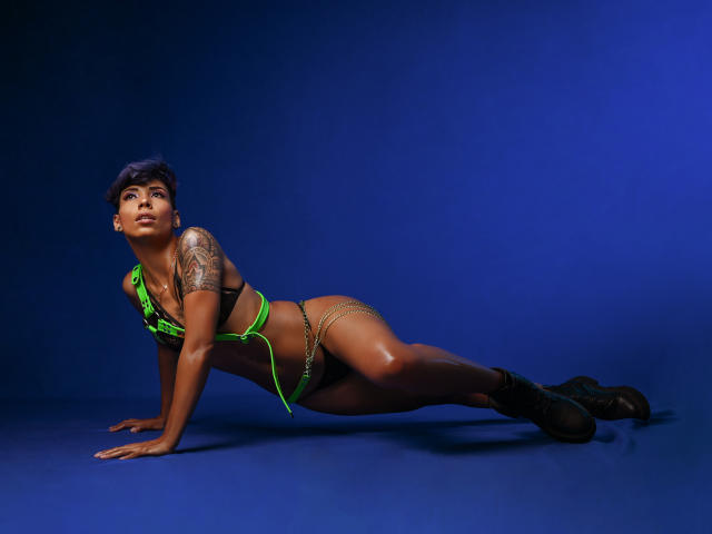 GabyCollins - Live sex cam - 17219974