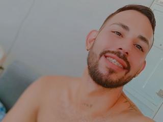 Kenneth - Live porn &amp; sex cam - 17227154