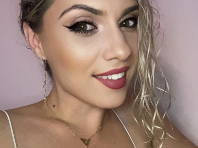 LucilleXSugar - Live porn &amp; sex cam - 17228730