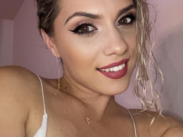 LucilleXSugar - Live porn &amp; sex cam - 17228734