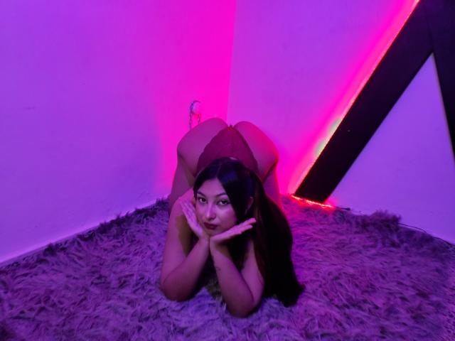 AlexaBelle69 - Sexe cam en vivo - 17233474