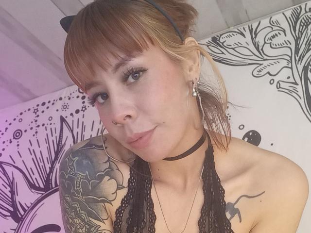 NicolleR - Live porn &amp; sex cam - 17234214