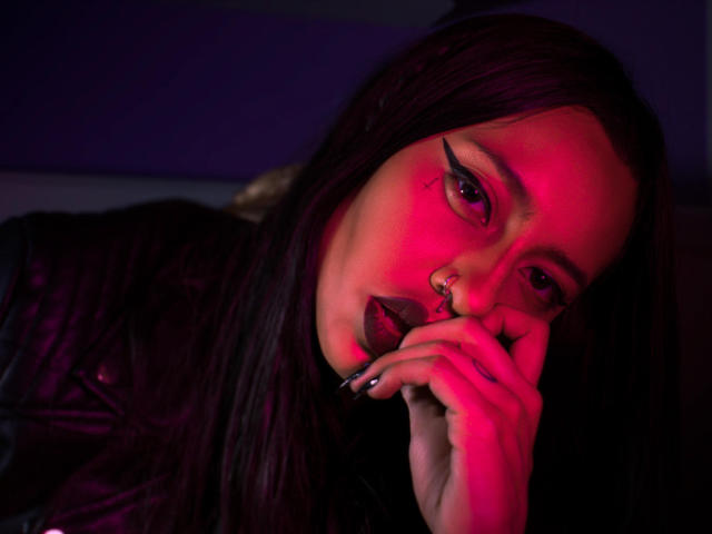 AlannaJade - Live sex cam - 17238802