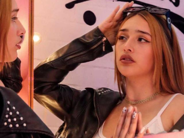 IsabellaCoween - Camera khiêu dâm &amp; quyến rũ trực tiếp - 17240970