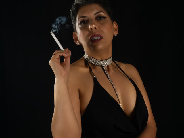 JuliaNewell - Live sex cam - 17246094
