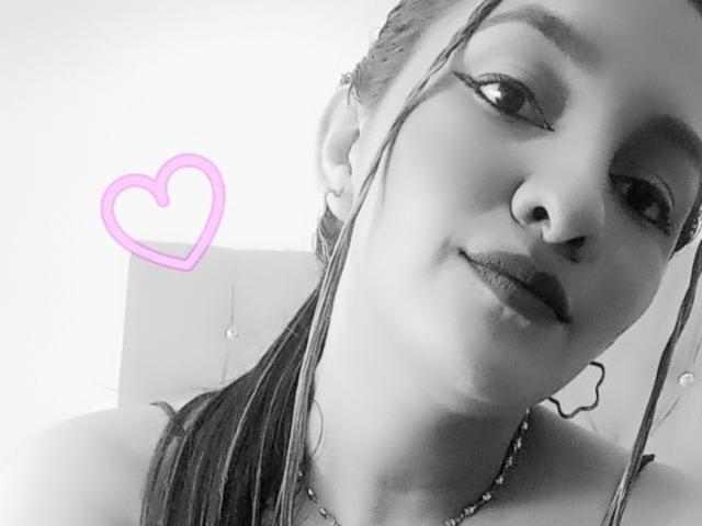 GisellHotty - Live porn &amp; sex cam - 17246786