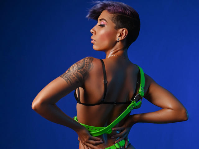 GabyCollins - Live sexe cam - 17250978