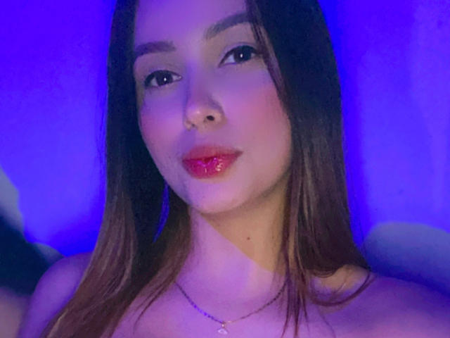 EmilyParkerr - Live sexe cam - 17271362