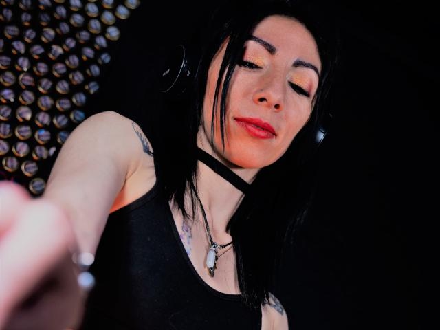 RouseFerrer - Live porn &amp; sex cam - 17274442