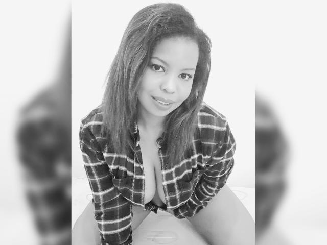 AmiaSilver - Live porn &amp; sex cam - 17282762