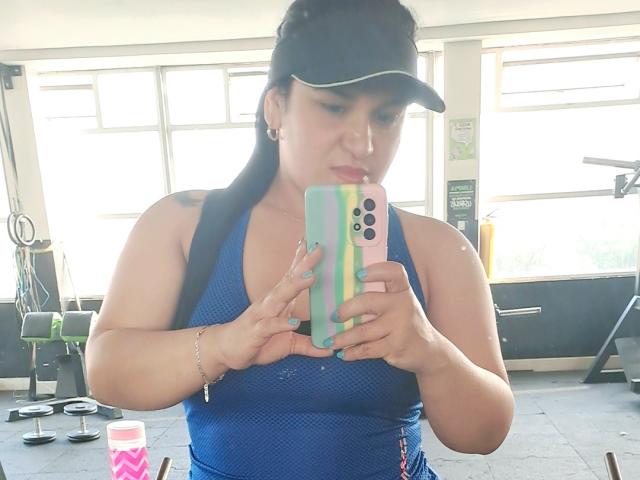 VivianaThomson - Élő pornó és szexkamera - 17285070