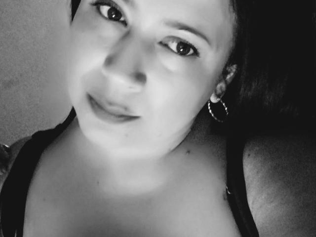 KarlaTomm - Live sexe cam - 17285606