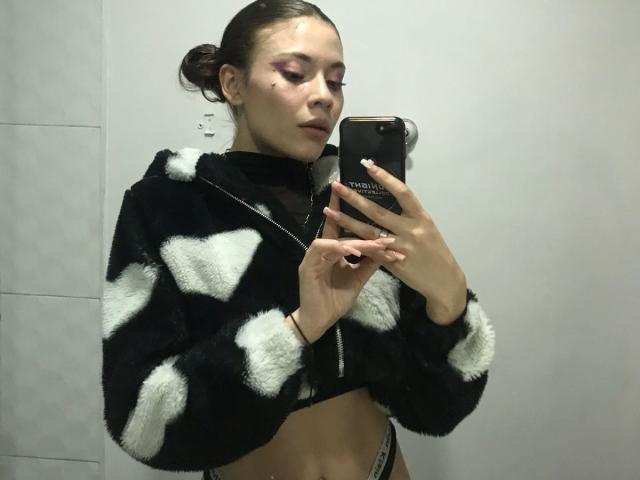 AngelineBoston - сексуальная веб-камера в реальном времени - 17286090