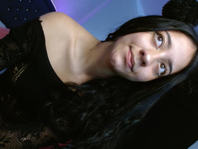 ValerieHang - Live porn &amp; sex cam - 17287682