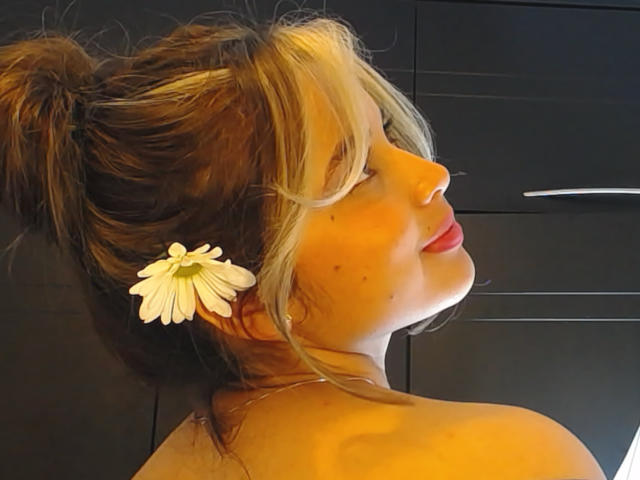 KateZoe - Live porn &amp; sex cam - 17290978