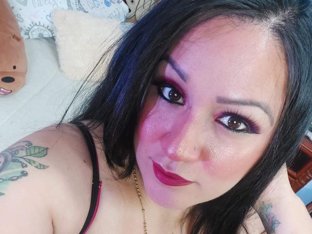 LucianaDiiaz69 - Live porn &amp; sex cam - 17291658