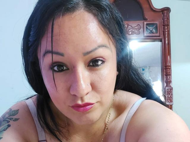 LucianaDiiaz69 - Live sexe cam - 17291702