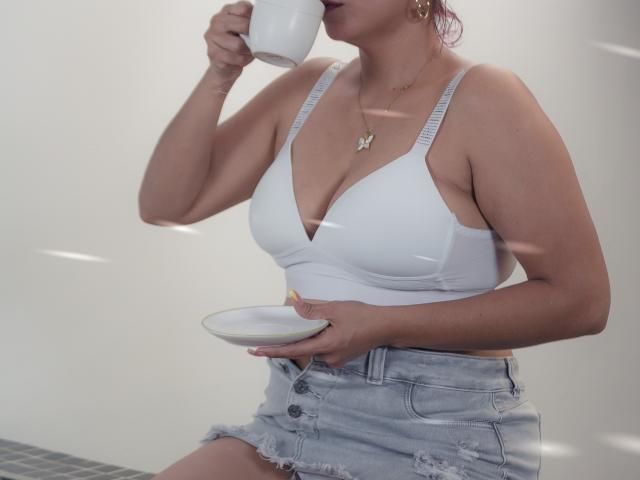 AmberDemons - Élő pornó és szexkamera - 17294450