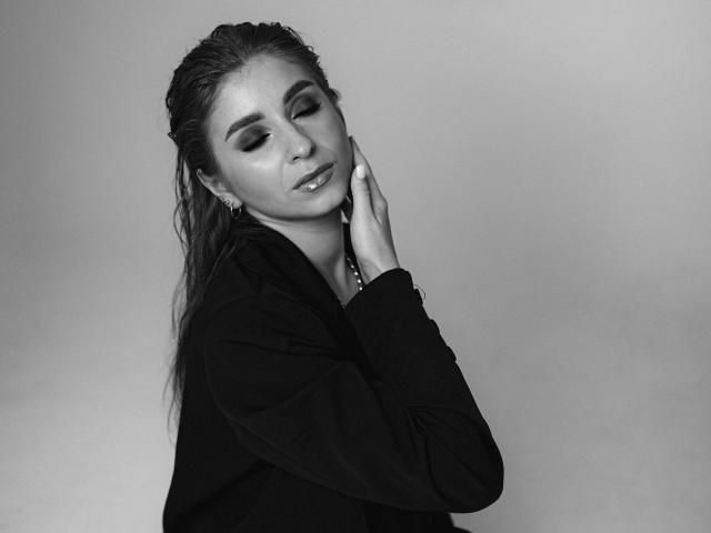 TaliaSunshine - Live porn &amp; sex cam - 17295050