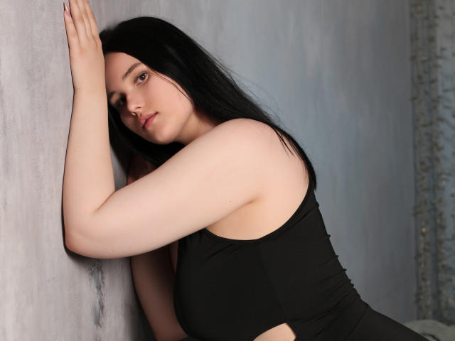 EmilyFoward - сексуальная веб-камера в реальном времени - 17295546