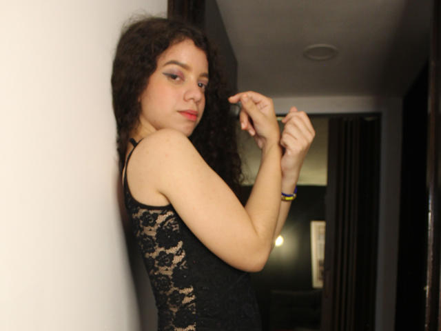 CamiEvans - Live porn &amp; sex cam - 17297542