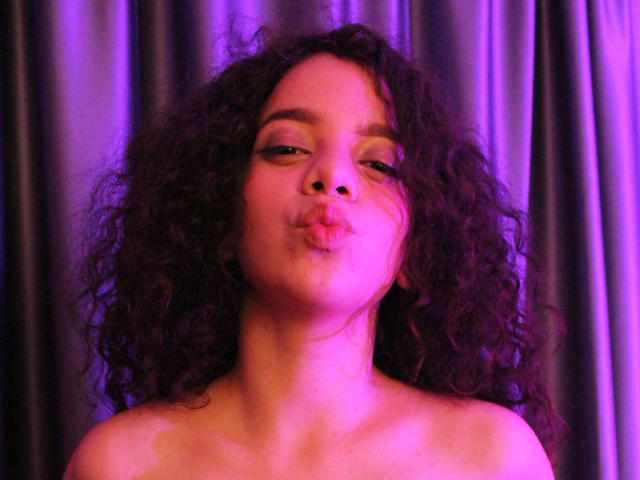 CamiEvans - сексуальная веб-камера в реальном времени - 17297622