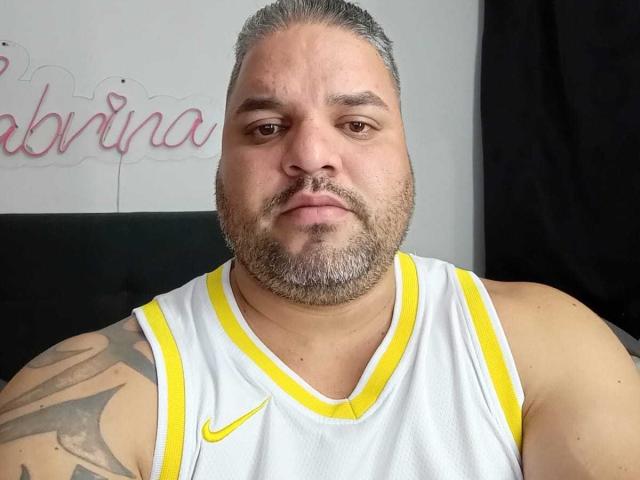SabrinaAndDominicM - Live sexe cam - 17298394
