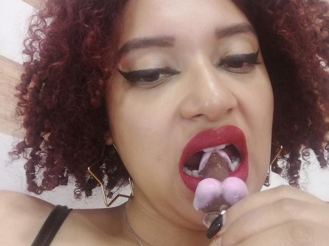 VioletaSwitch - Live porn &amp; sex cam - 17298598