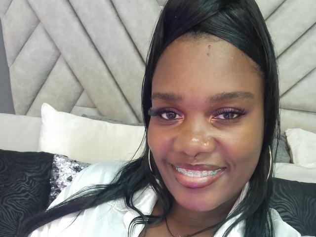 KasaandraSmith - Sexe cam en vivo - 17305286