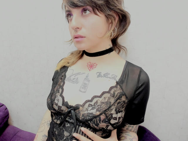 AmySpider - Live sex cam - 17305706