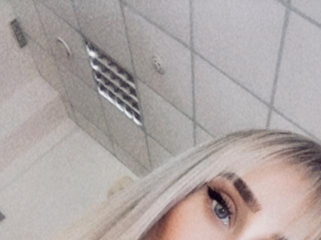 Julaiya - Live porn &amp; sex cam - 17311918