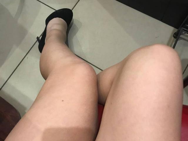 Fellinia - Live porn &amp; sex cam - 17313238