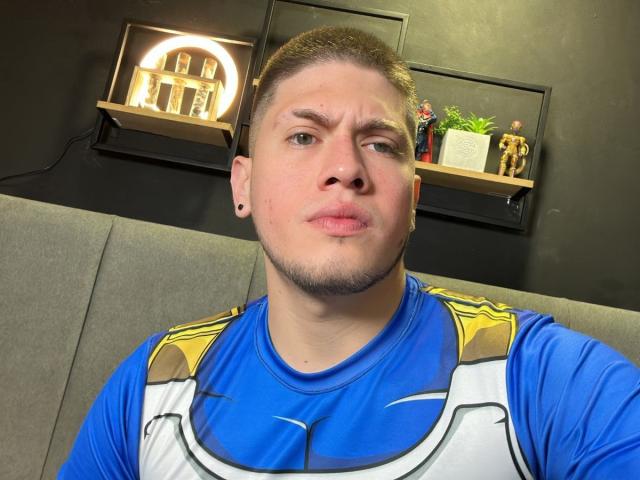 SebastiianMaxime - Élő pornó és szexkamera - 17313782