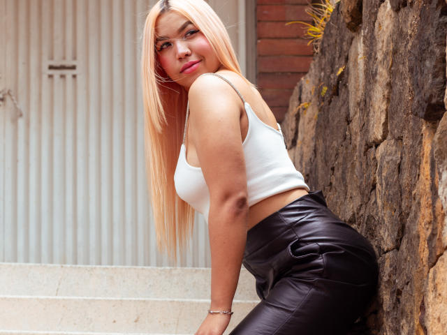 MaddisonScott - Live sex cam - 17323090