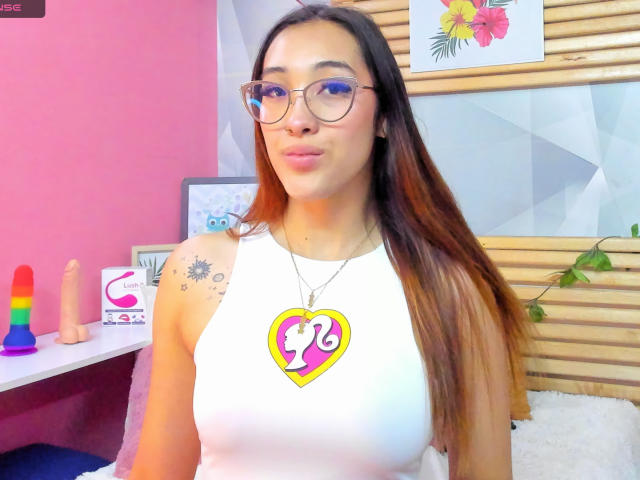 LynaMiller - Live porn &amp; sex cam - 17323990