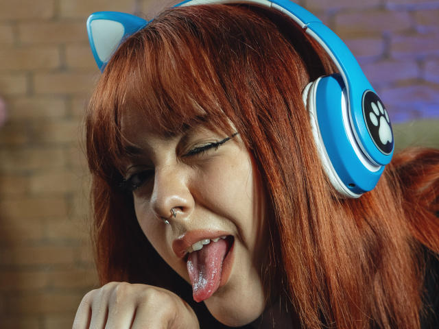 RubyRosie - Live Sex Cam - 17326890