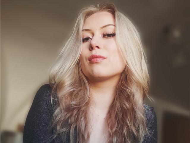 LovexMargot - Live porn &amp; sex cam - 17328382