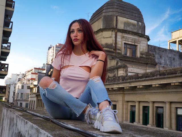 SofiaSpears - Live porn &amp; sex cam - 17335070