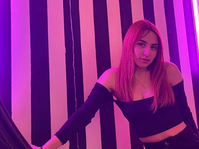 MiaMarkov - Live porn &amp; sex cam - 17335722