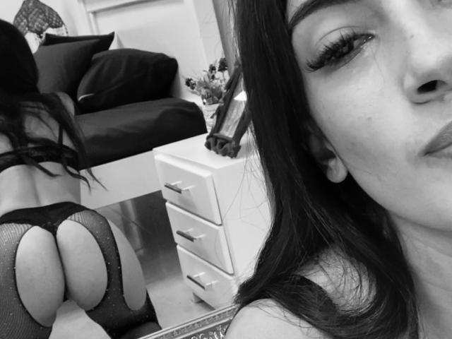 KendraMiler - 라이브 포르노 &amp; 섹스 캠 - 17335770