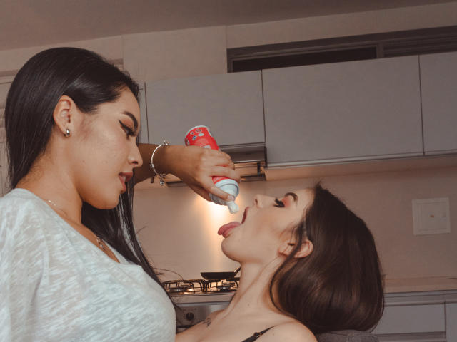 PaolaYKatty - Live sexe cam - 17336802