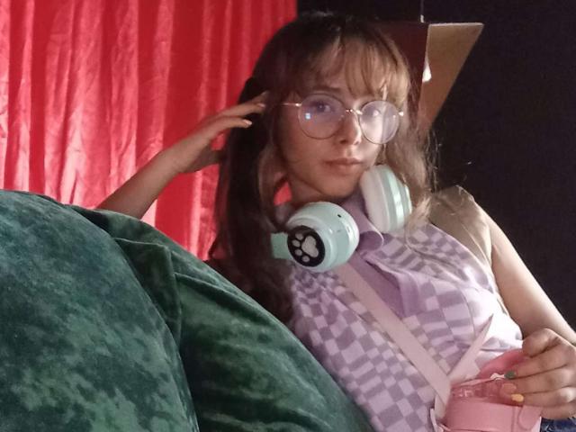 LilyLille - Live porn &amp; sex cam - 17337610