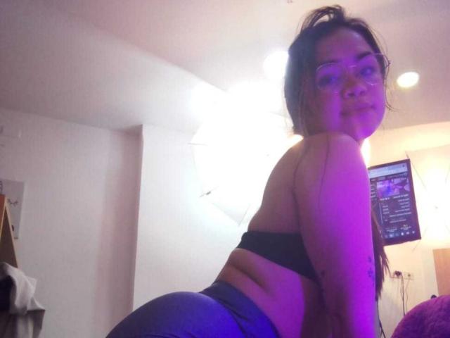 CarrieFisher - Live porn &amp; sex cam - 17341186