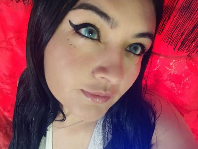 LindaSophieX - Live porn &amp; sex cam - 17343066