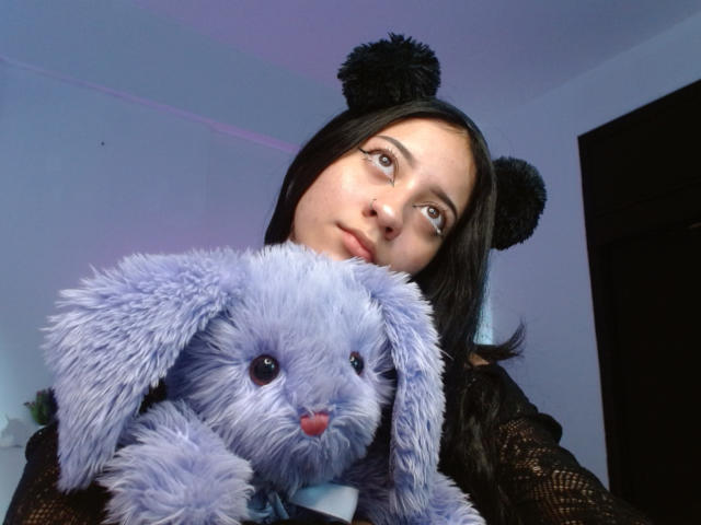 ValerieHang - Live porn &amp; sex cam - 17350070