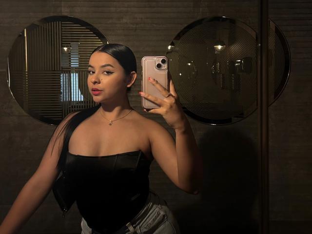 SweetMegann - Sexe cam en vivo - 17350098