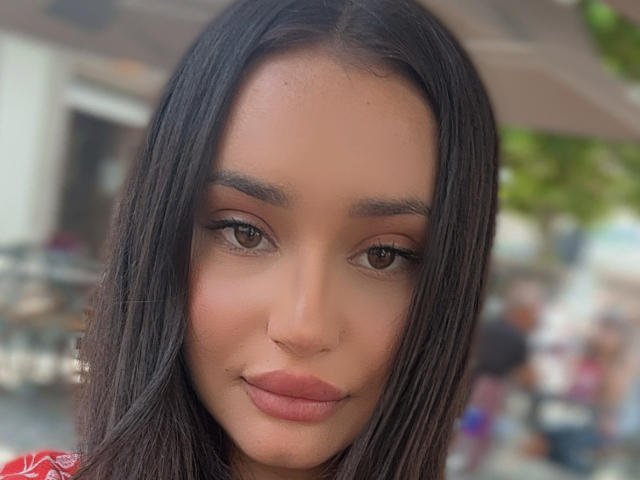 MiaRenata - Camera khiêu dâm &amp; quyến rũ trực tiếp - 17358438