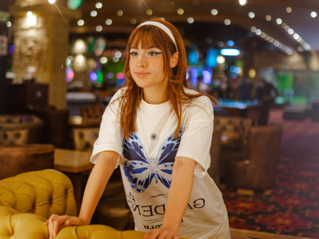 AnyaSaenz - Live porn &amp; sex cam - 17363010