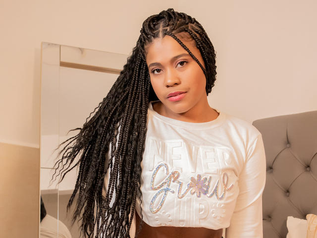 KatiraBrown - Live Sex Cam - 17368470