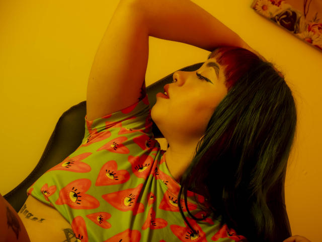 GillyBecker - Live porn &amp; sex cam - 17371570